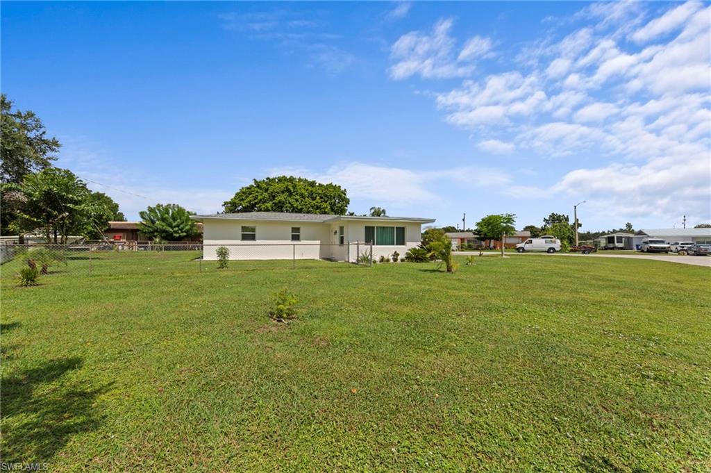 1212 Barnsdale St Property Photo 33