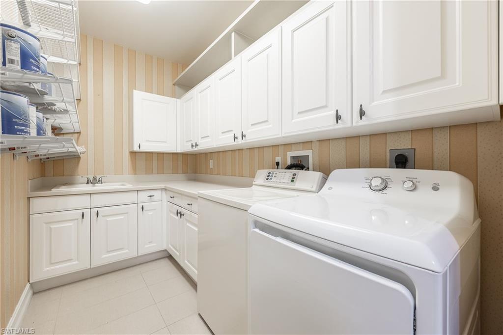 14270 Royal Harbour Ct 323 Property Photo 31