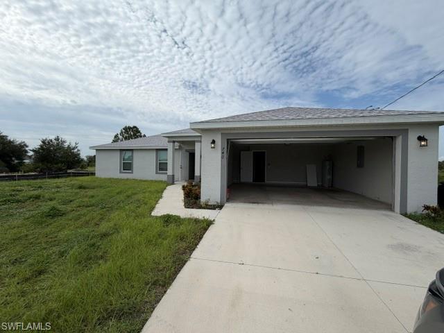 740 Foxtail ST E Property Photo 1