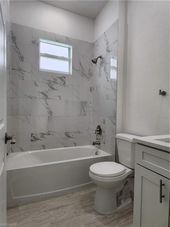 4116 5th St Sw Property Photo 2