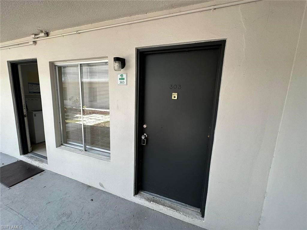 1830 Maravilla Ave 303 Property Photo 13