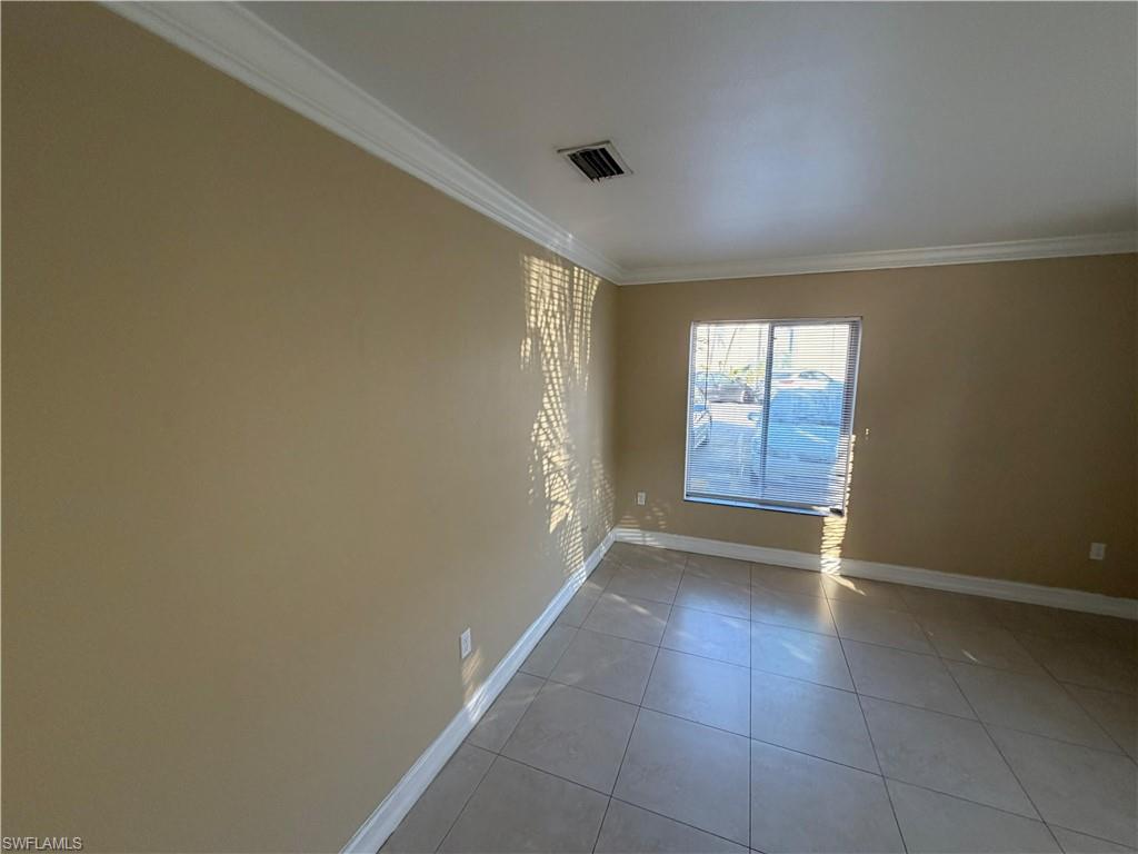 1830 Maravilla Ave 106 Property Photo 10