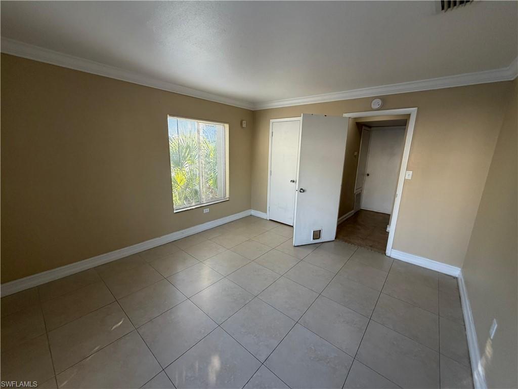 1830 Maravilla Ave 106 Property Photo 11