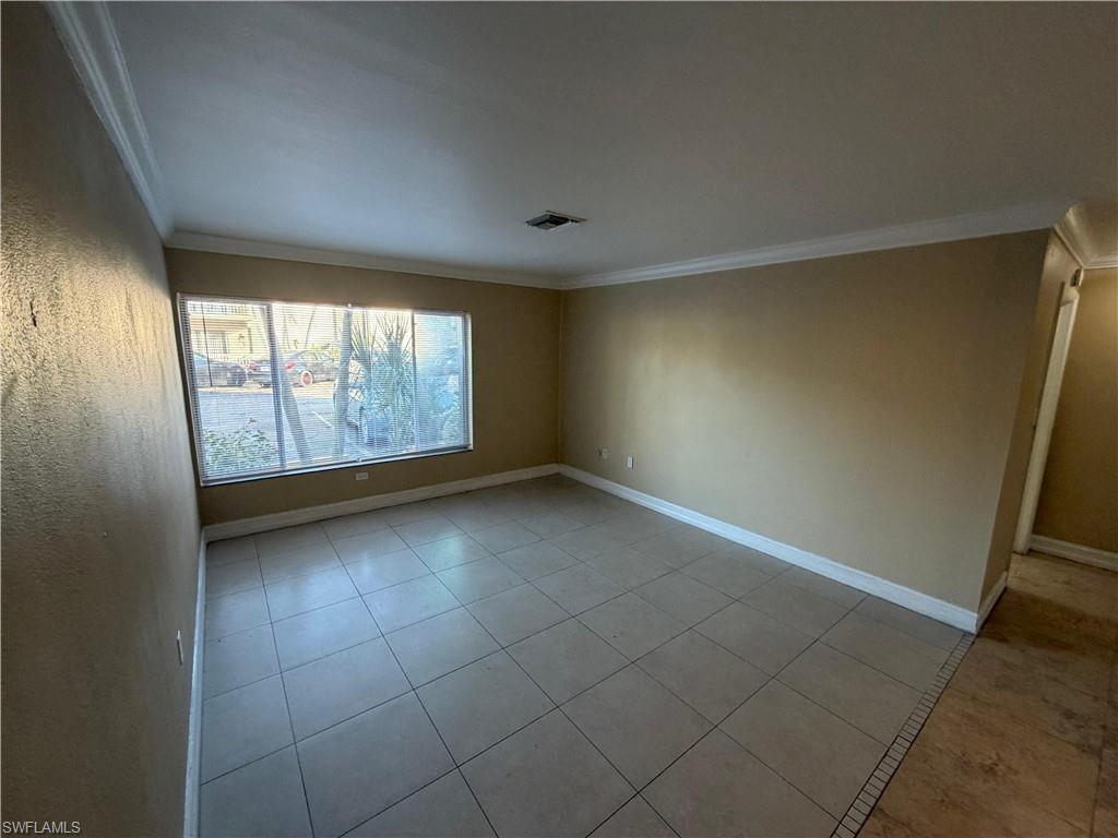 1830 Maravilla Ave 106 Property Photo 15