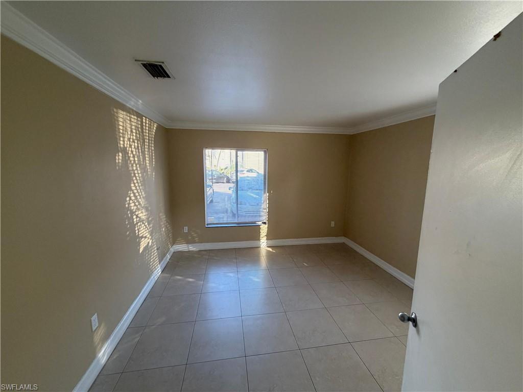 1830 Maravilla Ave 106 Property Photo 18
