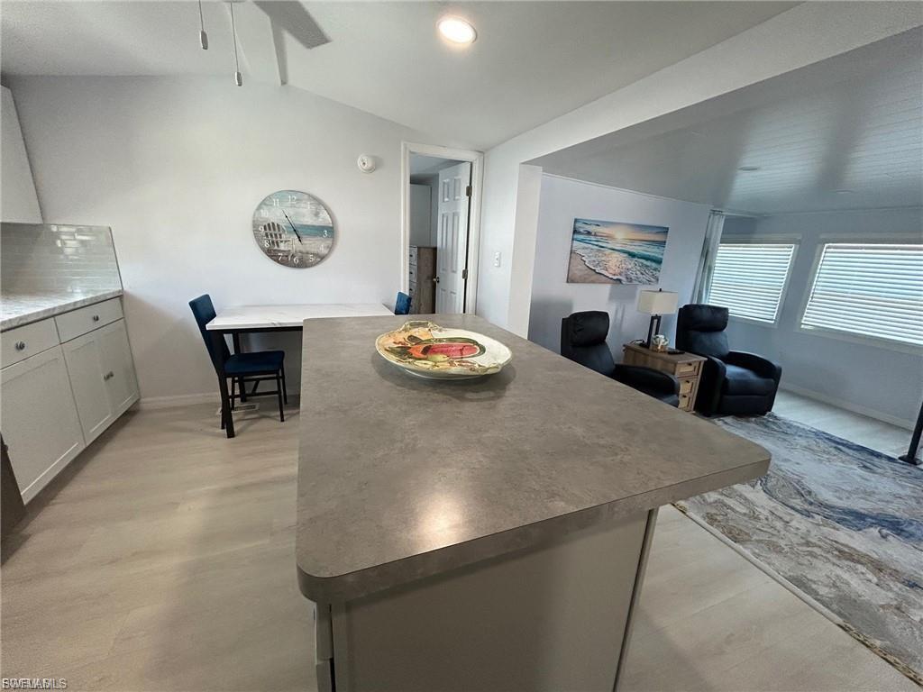 16270 Lapwing Ln Property Photo 4