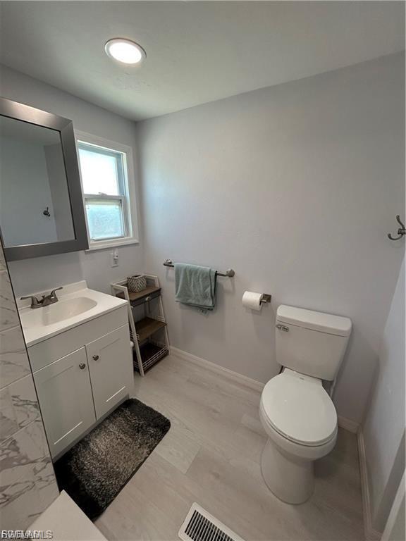 16270 Lapwing Ln Property Photo 8