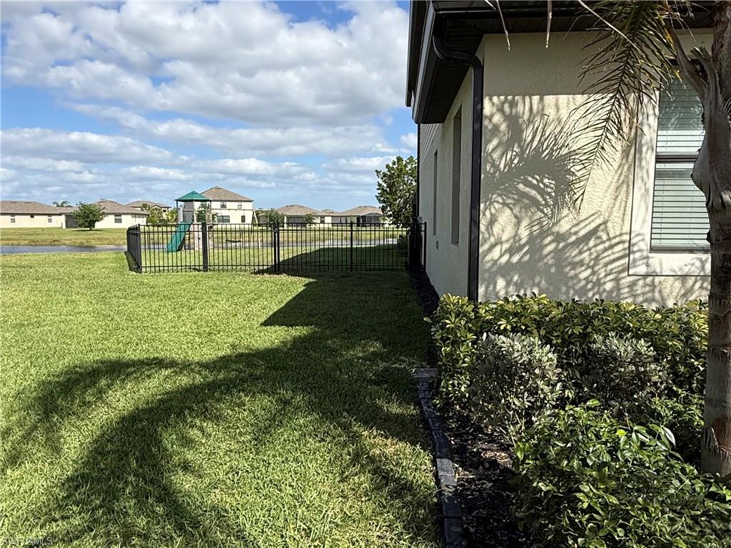 3302 Pasadena Ct Property Photo 44