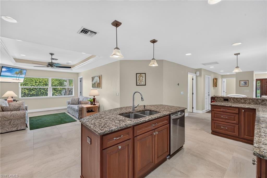 4478 Windjammer Ln Property Photo 14