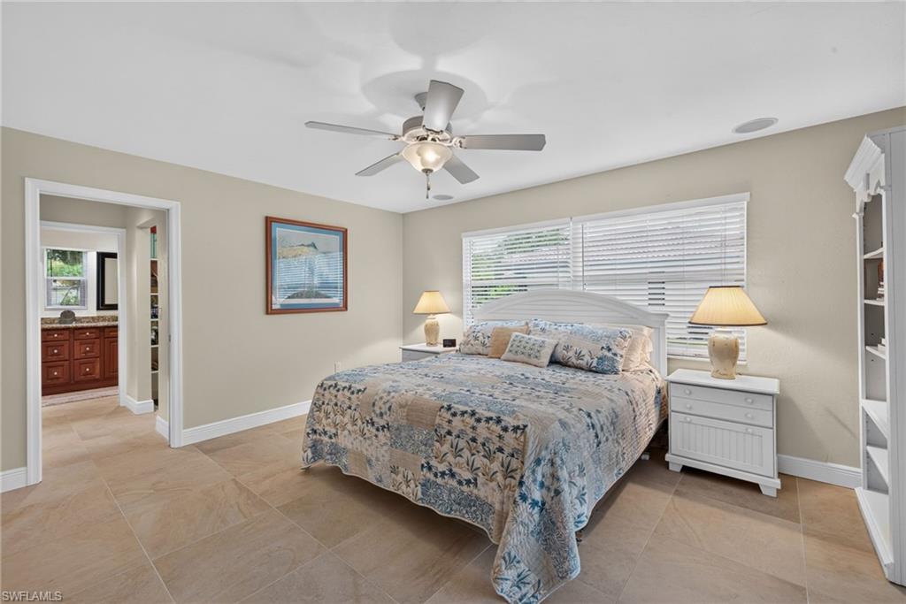 4478 Windjammer Ln Property Photo 18