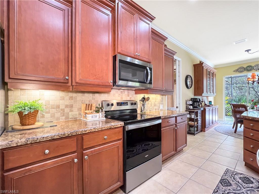 3290 Shady Bend Way Property Photo 5