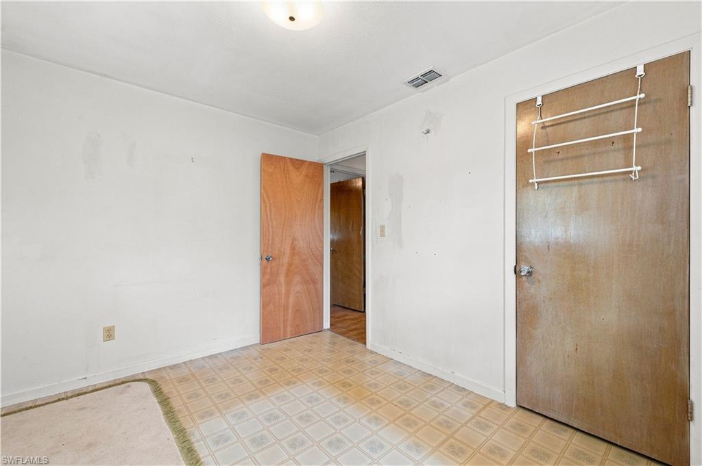 803 Perry Ave Property Photo 17