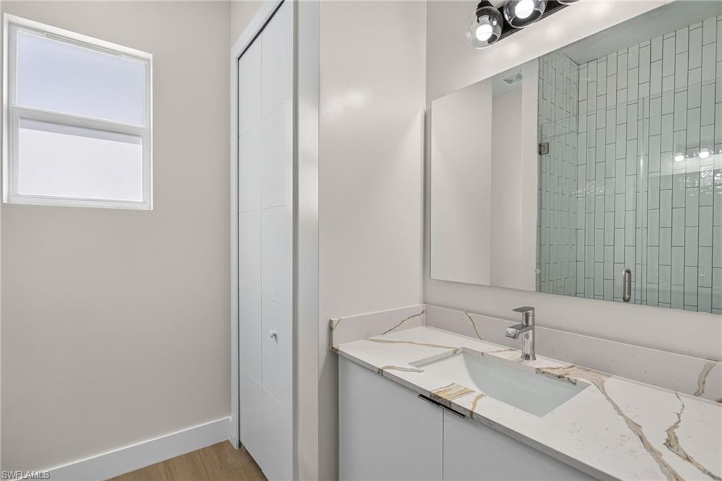 1726 Sw 36th Ter Property Photo 24