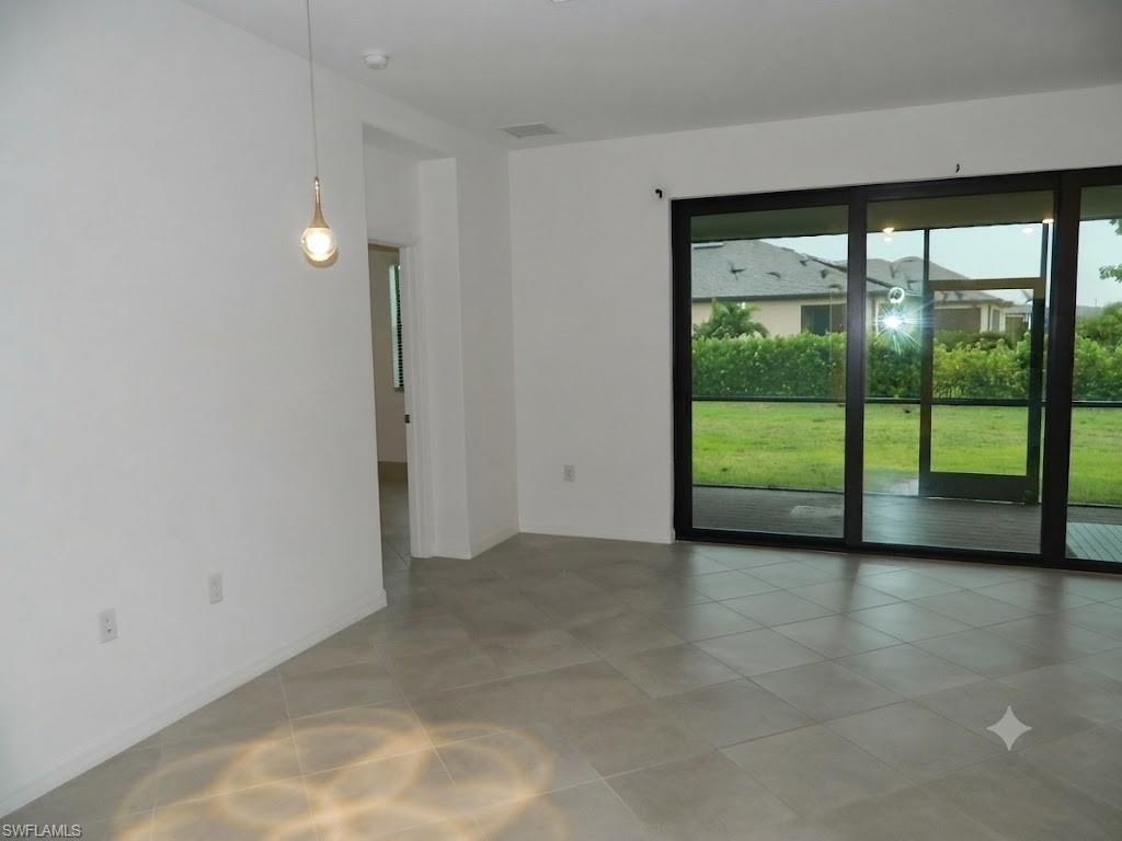 3426 Menores Way Property Photo 12
