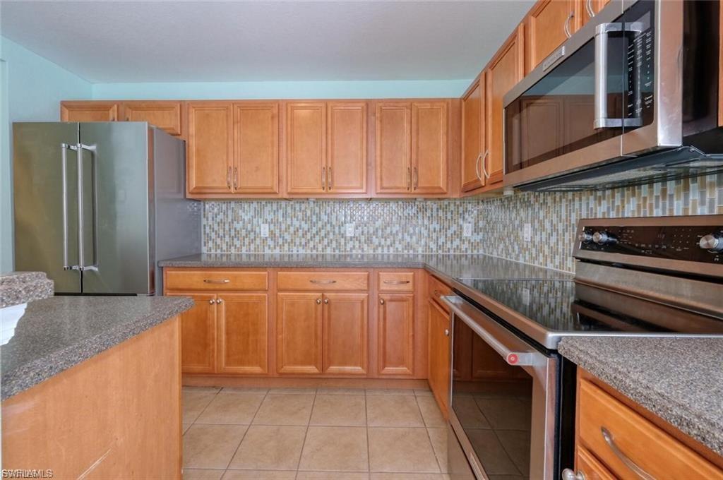 6370 Brant Bay Blvd 106 Property Photo 5