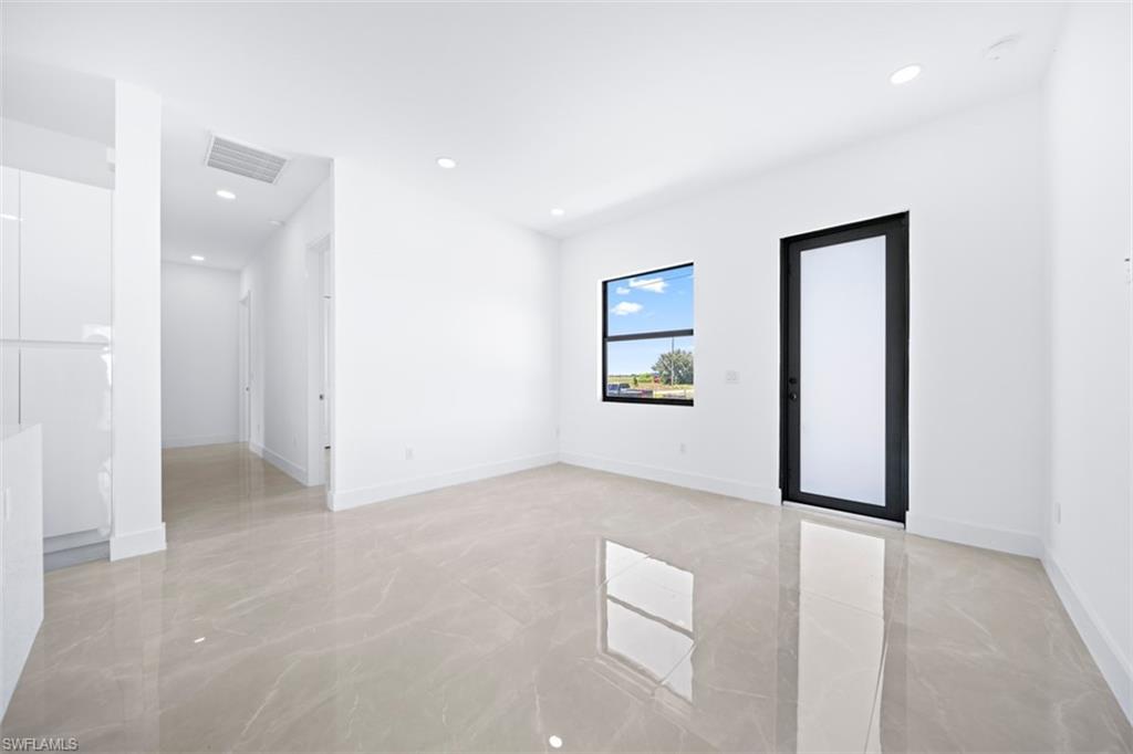 1255 Nimitz Blvd Property Photo 13