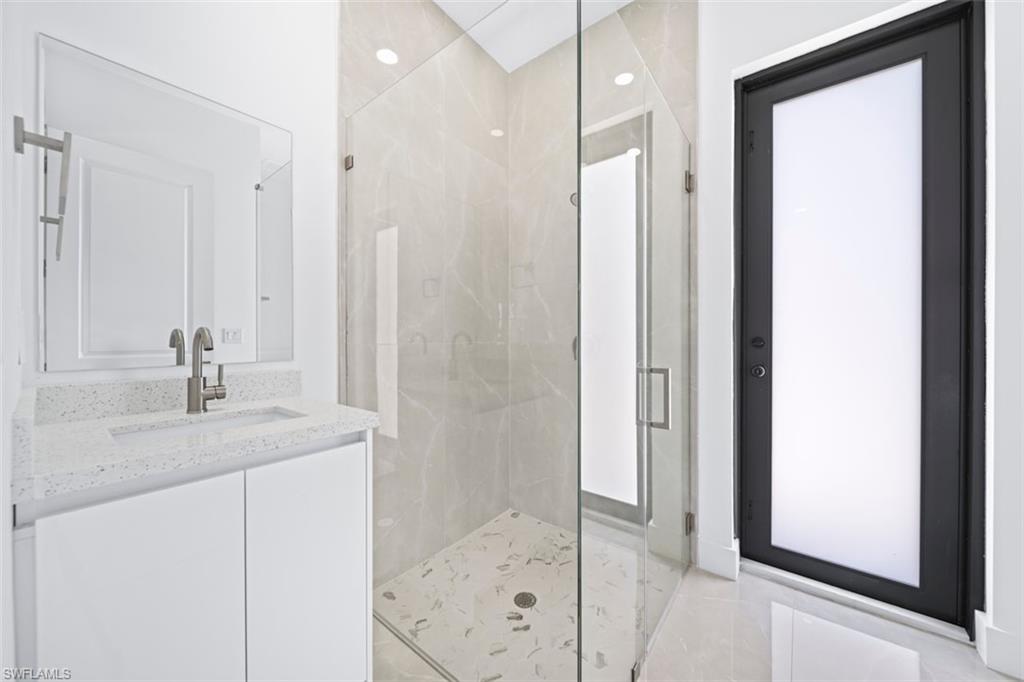 1255 Nimitz Blvd Property Photo 15