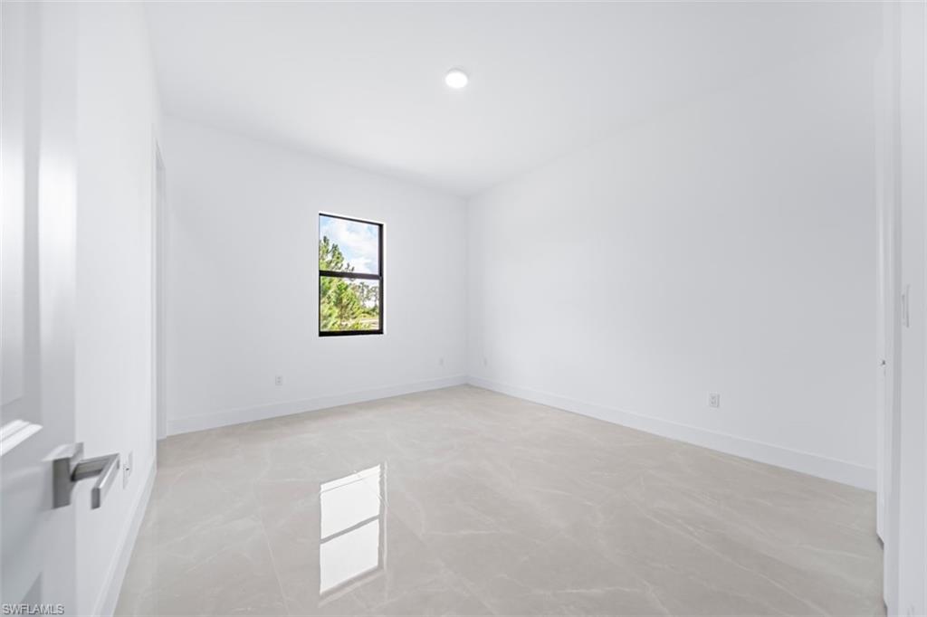 1255 Nimitz Blvd Property Photo 19