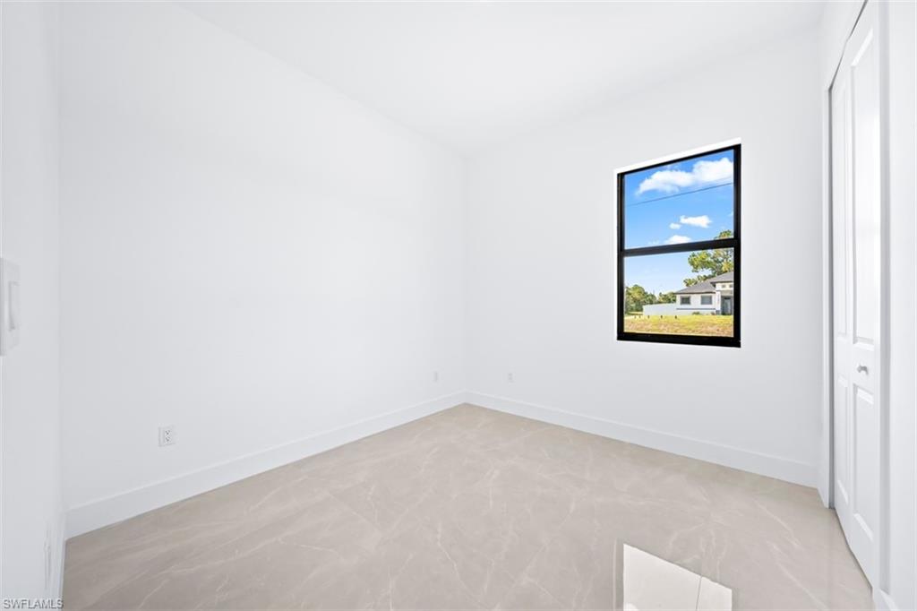 1255 Nimitz Blvd Property Photo 23