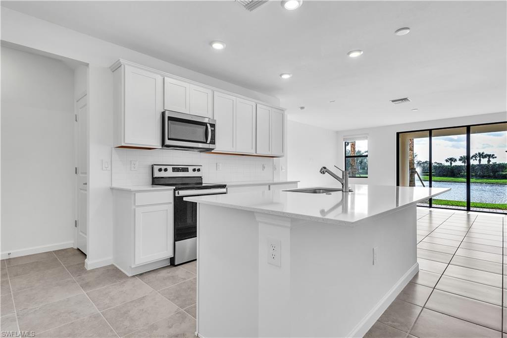 1424 Weeping Willow Ct Property Photo 4