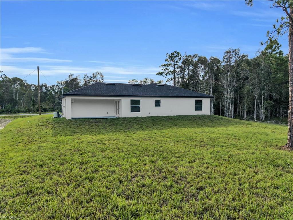 863 Burrows Ave Property Photo 25