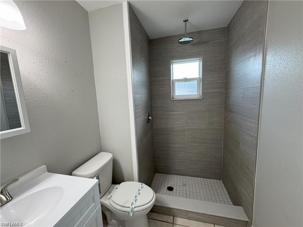 4402-4404 Santa Barbara Blvd Property Photo 3