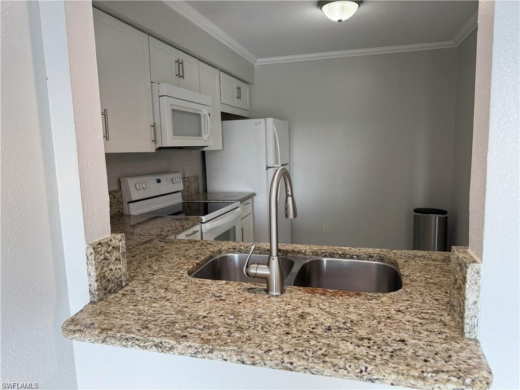 4402-4404 Santa Barbara Blvd Property Photo 10