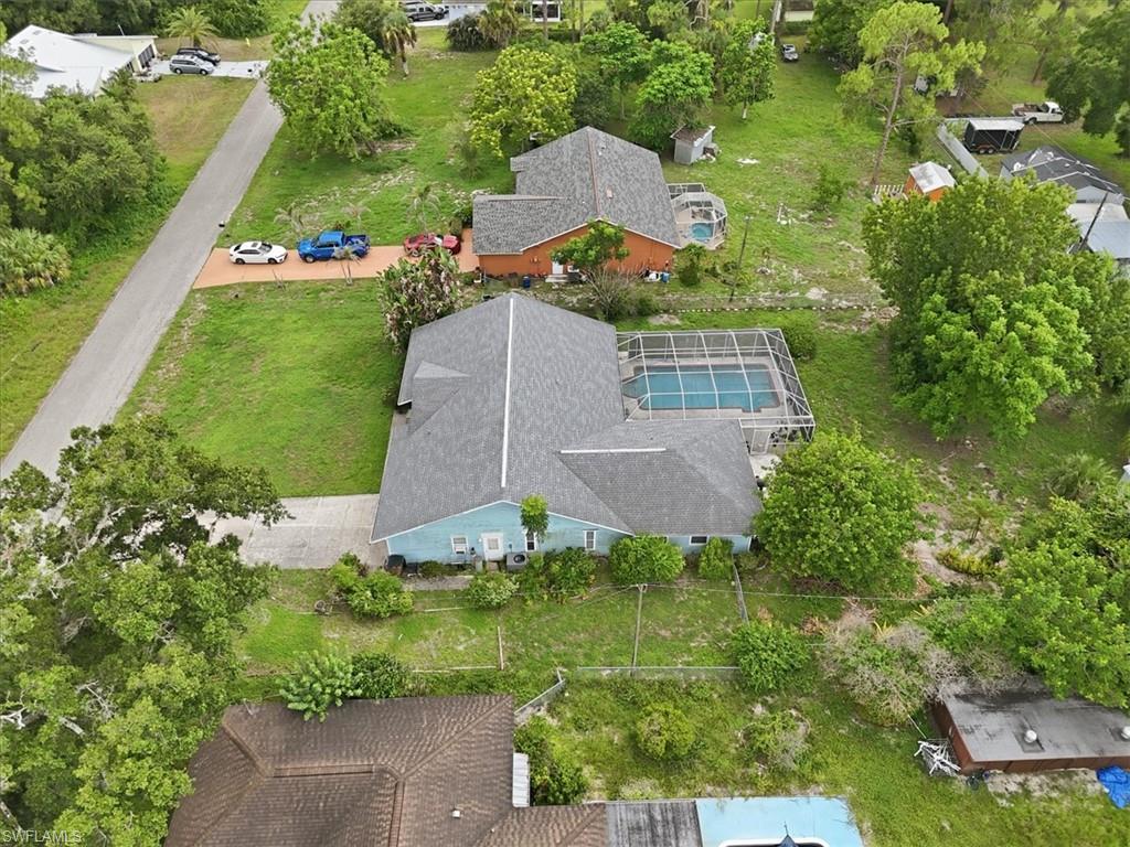 115 Robert Ave Property Photo 8
