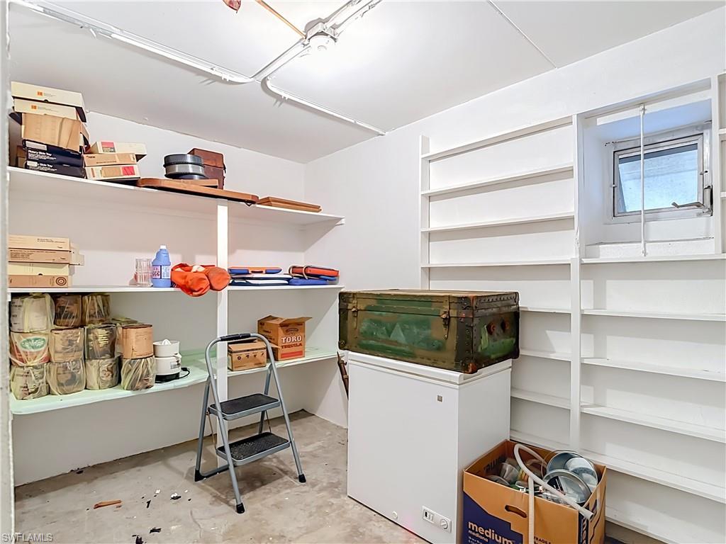 1625 Silverwood Ct Property Photo 42