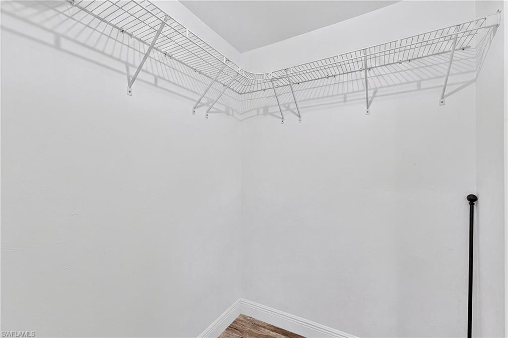 1230 Swan Ct Property Photo 25