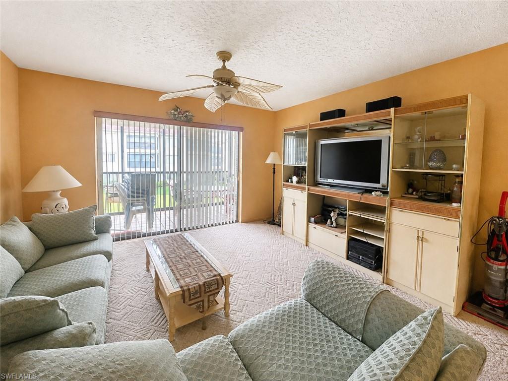 11220 Caravel Cir 203 Property Photo 3