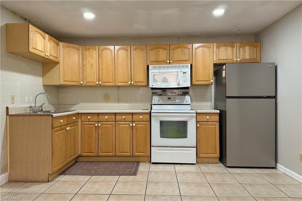 2055 Braman Ave 1 Property Photo 5