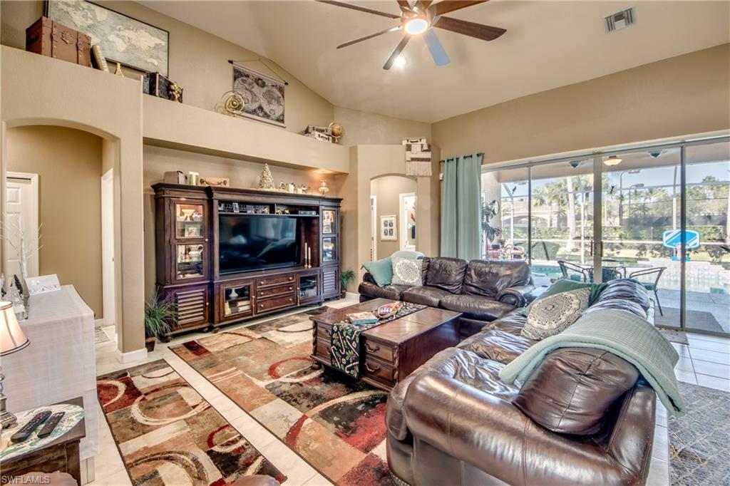 14008 Shimmering Lake Ct Property Photo 12