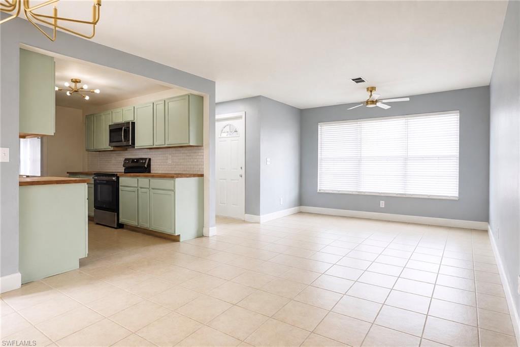 1634 Newport Ct Property Photo 6
