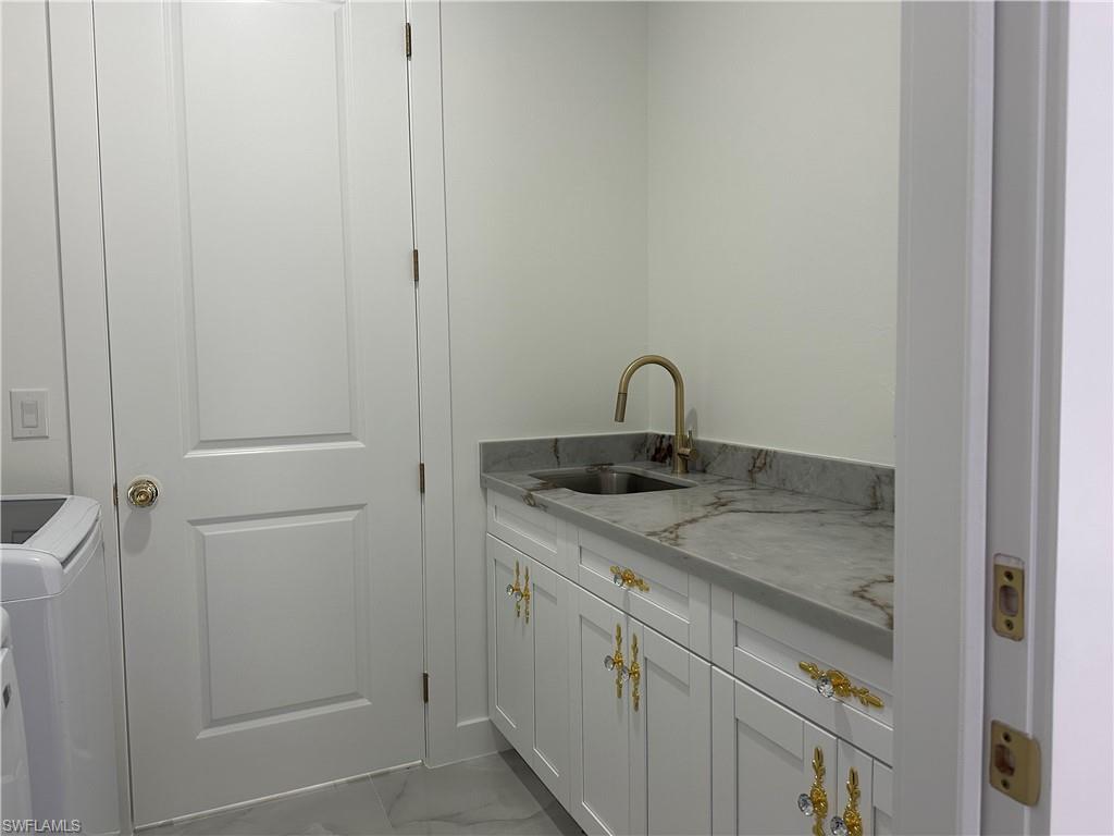 1001 W 17th St Property Photo 21