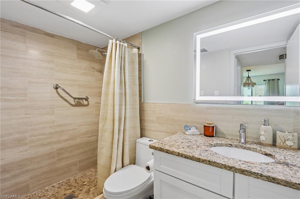 7400 Estero Blvd 315 Property Photo 15