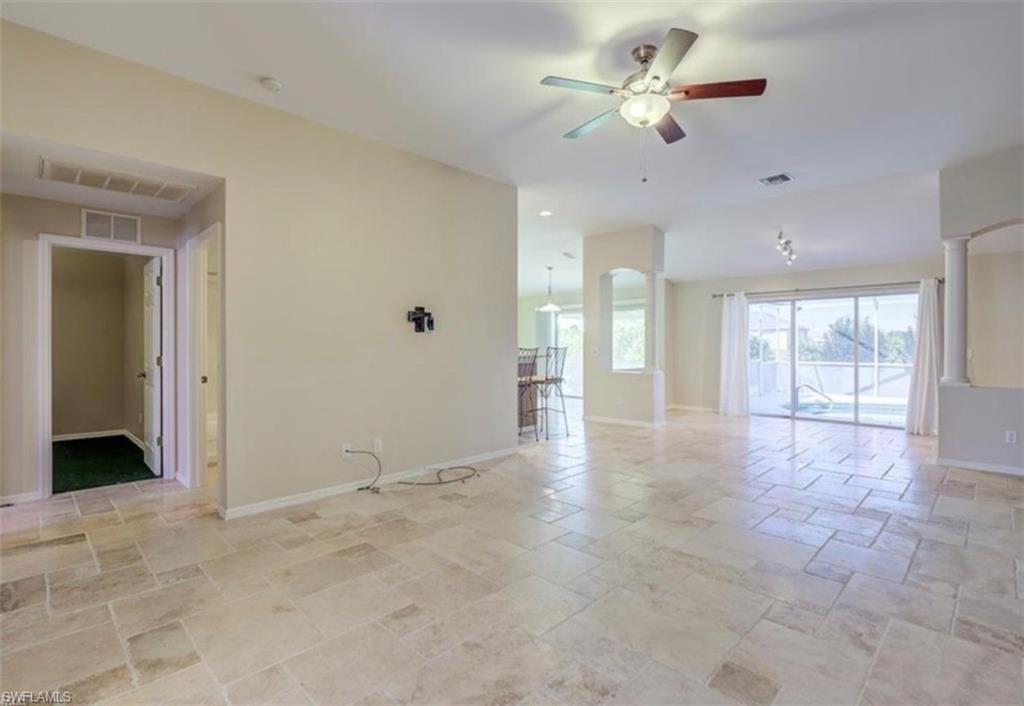 4676 Varsity Cir Property Photo 6
