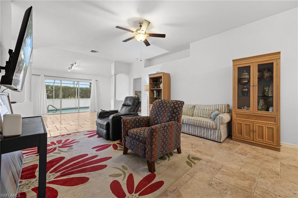 4676 Varsity Cir Property Photo 8