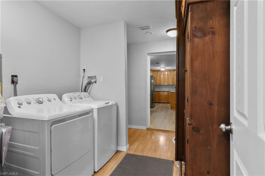 4029 Country Club Blvd Property Photo 31