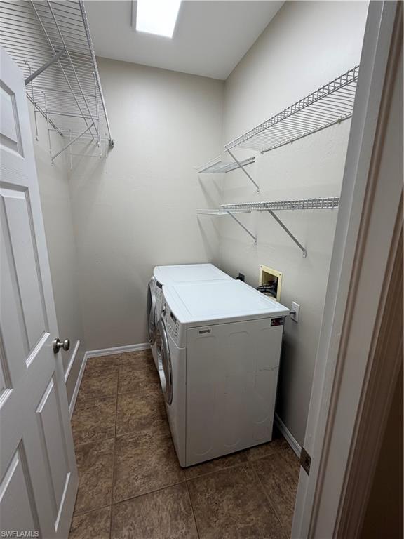 1466 Argyle Dr Property Photo 12