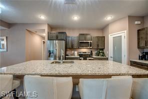 1042 Nw 32nd Pl Property Photo 10