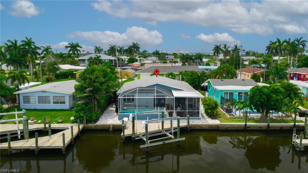 2574 Bayshore Dr Property Photo 2