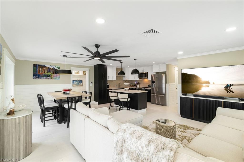 2574 Bayshore Dr Property Photo 17