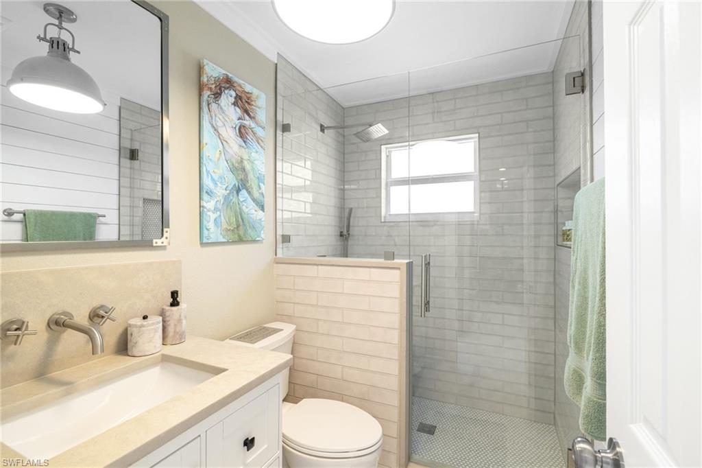 2574 Bayshore Dr Property Photo 20