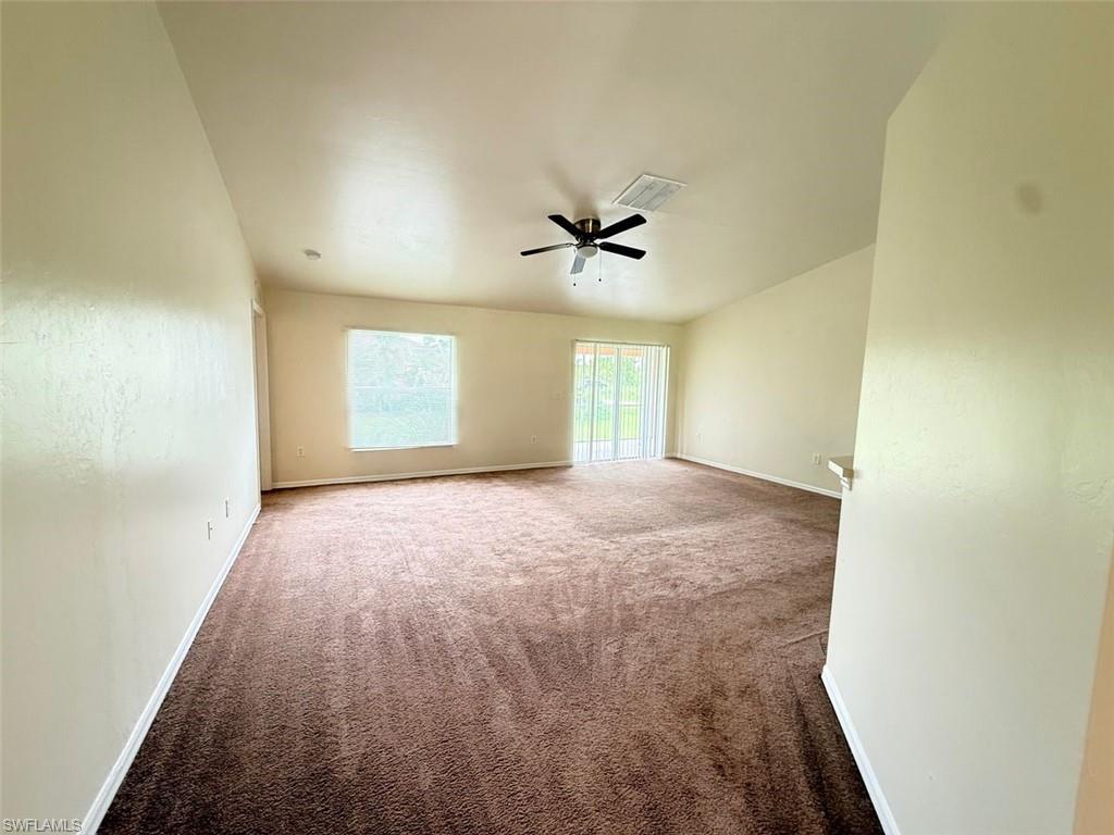 706 Oro Ave S Property Photo 4