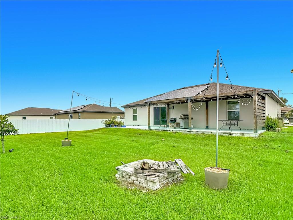 258 Lisette St Property Photo 15