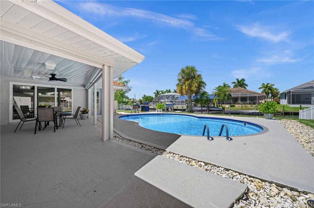 4914 Sorrento Ct Property Photo 33