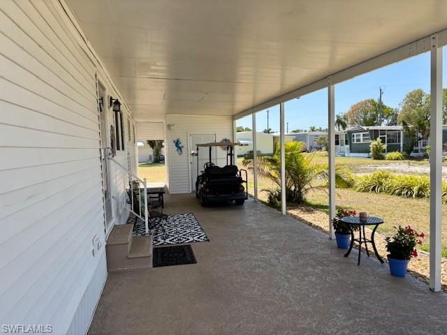 361 Shoreland Dr Property Photo 16