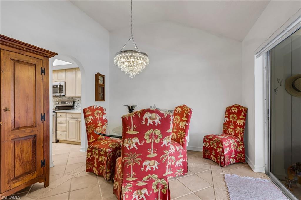 3605 Country Club Blvd C Property Photo 12