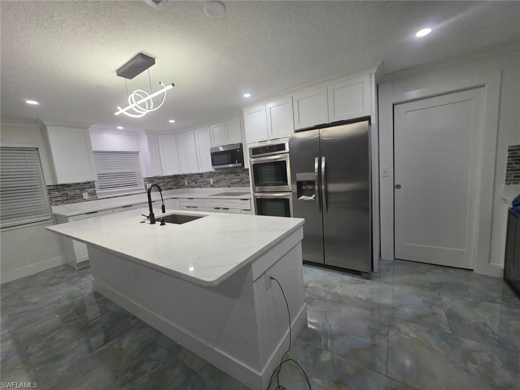 1736 Colorado Ave Ne Property Photo 9